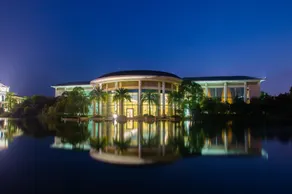 Evergrande Hotel Nanchang - Image 3