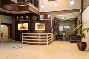 Eton Hotel - Image 3