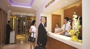The City Hotel - Image 3