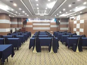 JH LEGEND HOTEL - Image 2