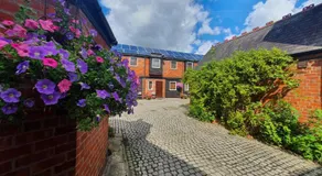 Tennyson Retreat - Image 5
