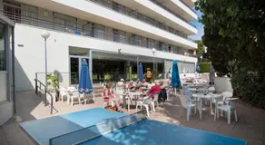Medplaya Aparthotel Esmeraldas - Image 4