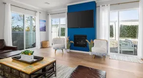 Large 4 Bedroom Close To Beach - Image 2