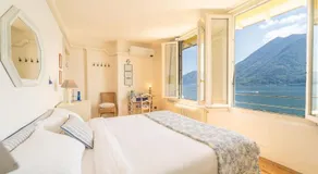 Storica Villa sul Lago di Como con darsena privata - Image 2