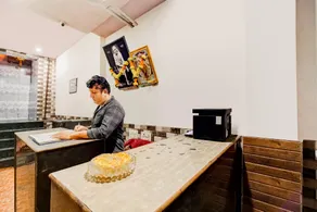 Sargam Lodging And Boarding by OYO Rooms - Image 3