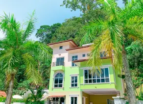 Uni Hill Villa Genting Sempah with Marvellous view - Image 2
