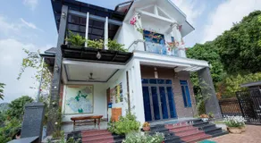 Rosie Villa Ha Giang - Motorbikerental & Tour - Image 3