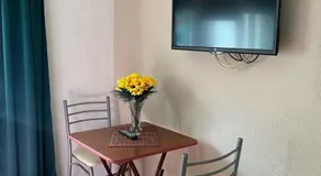 Cozy stay in Zarnovel Palace - Image 3