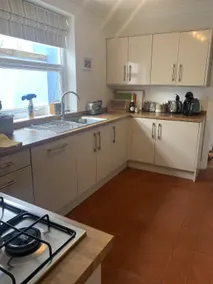 Perfect base for 8, pets allowed - Image 5