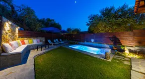 Salonikiou Beach Apartments & Villas - Image 2