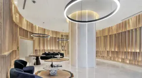 River Glow at Queens Wharf Level 43 including PARKING, Pool, and Views - Image 2