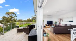 Mollymook Beach House with Ocean Views & Fireplace - Image 3