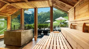 Hotel Berghof Crystal Spa & Sports - Image 3