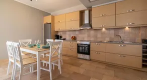 Gold Sun Villas - Image 3