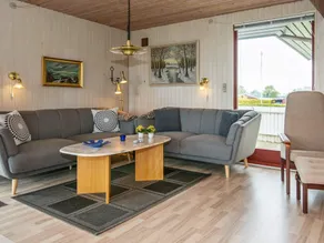 5 person holiday home in Hejls-By Traum - Image 3
