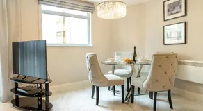 Superior Apartment In Cardiff City Centre - Image 4