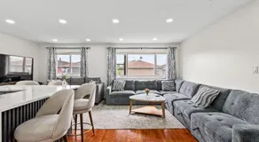 Luxury 3BDR, Newly Renovated, Free Driveway Parking, NYC, EWR - Image 2