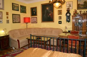 Central Market Apartments - Image 2