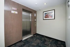 Sunshine Inn - Image 5