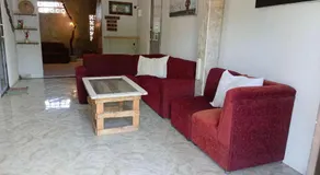 Local Hostel Amed - Image 3