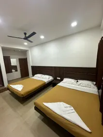 Hotel Shreetej Executive - Image 5