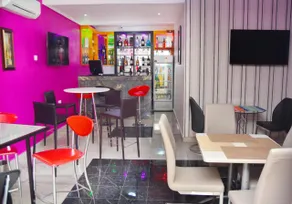 Somerset Suites - Image 2