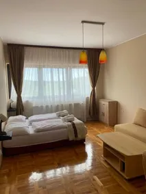 Hostel Madonna - Image 1