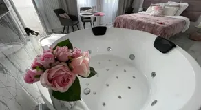 SPA Romantique ... Esprit LOVE - Image 5