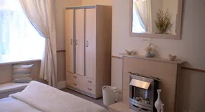 The Shady Corner, Flat 2, 16 Sandy Lane - Image 2
