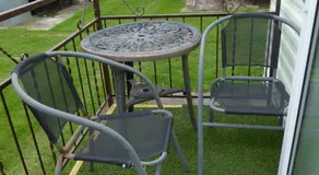 Beachside, Family-friendly, WiFi, 6 berth Caravan 226 - Image 5