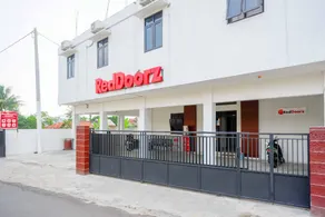 RedDoorz Syariah near Universitas Jenderal Soedirman 2 - Image 2