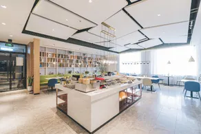 Atour Hotel Nanjing South Station - Image 3
