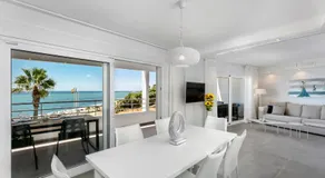 Luna Beach - Image 2