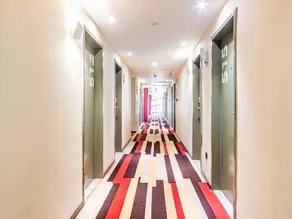 Suining Yisi Hotel - Image 4
