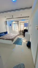 Pixiestays Whitehouse Bandra - Image 2