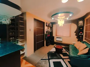 Flora Vista Condominium - Image 4