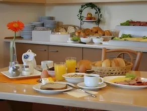 Hotel Nibelungen Hof - Image 4