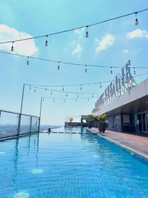 KUMU Suites Warhol at LK Simpang Lima Semarang - Image 3