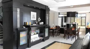 One Crescent Place Hotel - Image 2