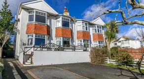 Family Home By The Sea - Image 5