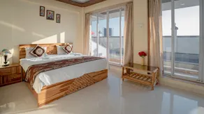 AR Villa - Image 2