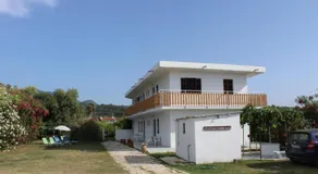 Anastazia's Seaside Apartments - Image 4