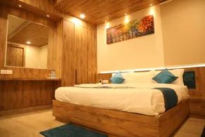 Hotel Sree Kubera Grand - Image 2