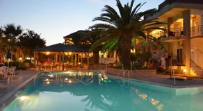 Rihios Hotel - Image 3