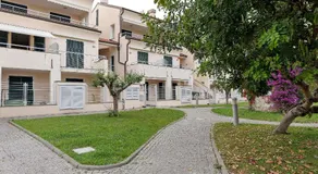 Apartamento vacacional con terraza | Vistas a la montaña - Image 5