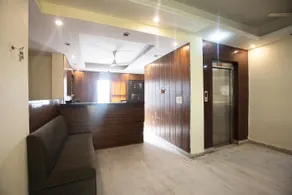 Hotel Devi Palace - Image 2