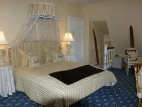 Sophiendal Manor - Image 2