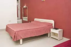 Hotel O Raj Inn - Image 4