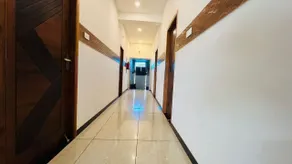 Raja Residency (RR) Near Isha - Image 5