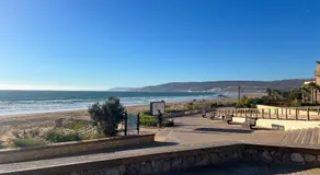 Strandwohnung Taghazout mit Meerblick, Terrasse, Garten & Pool 2 Min zum Surfspot - Image 4